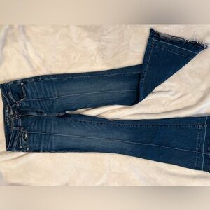 American Eagle - Festival Flare -6 Regular